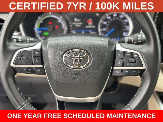 Used 2023 Toyota Highlander XLE AWD/4WD image 19