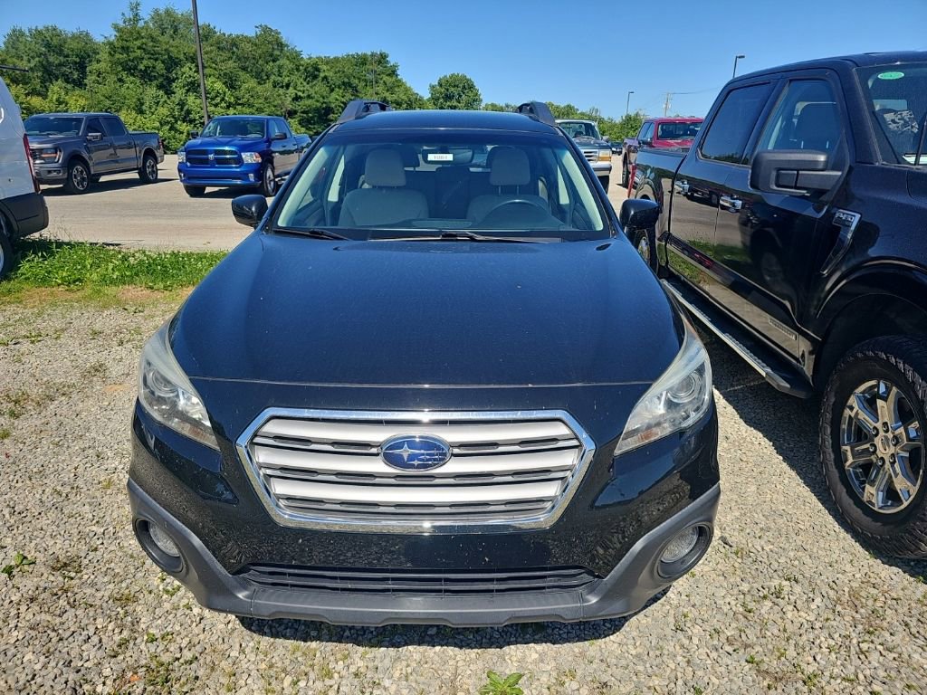 Used 2017 Subaru Outback 2.5i Premium w/ Popular Package #2 AWD/4WD image 2