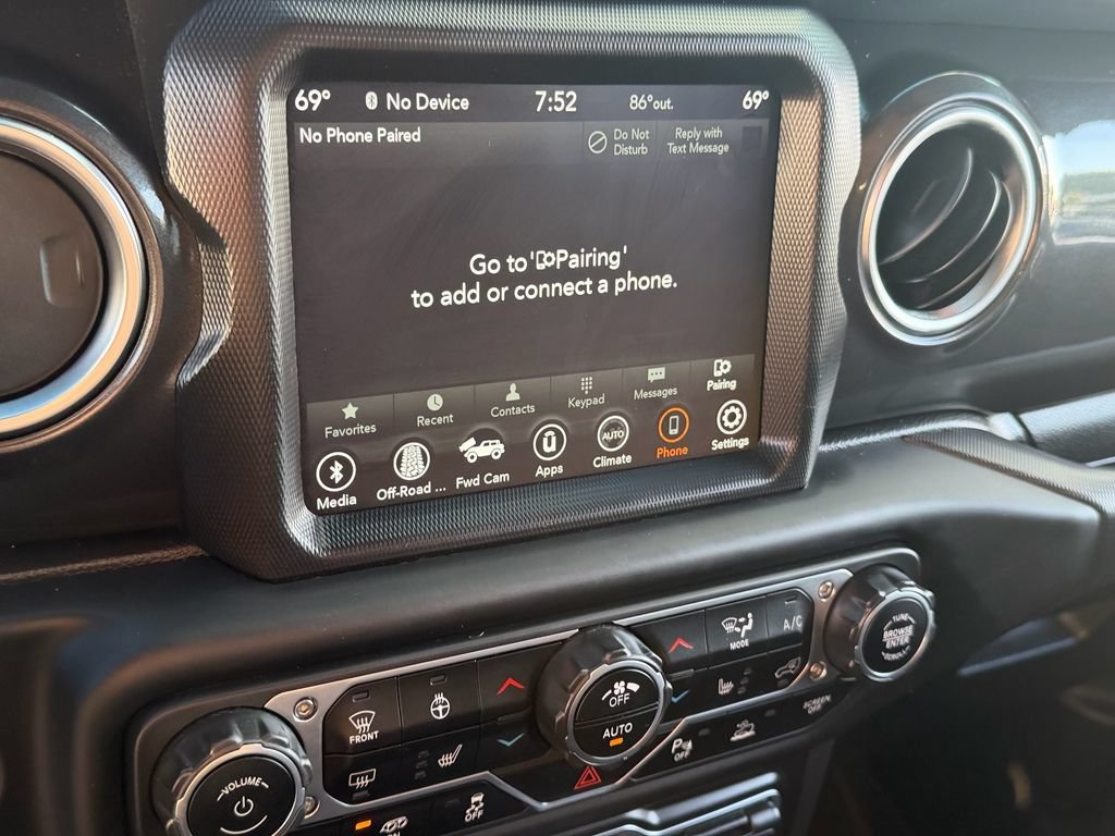 Used 2021 Jeep Wrangler Unlimited Rubicon w/ Dual Top Group AWD/4WD image 19