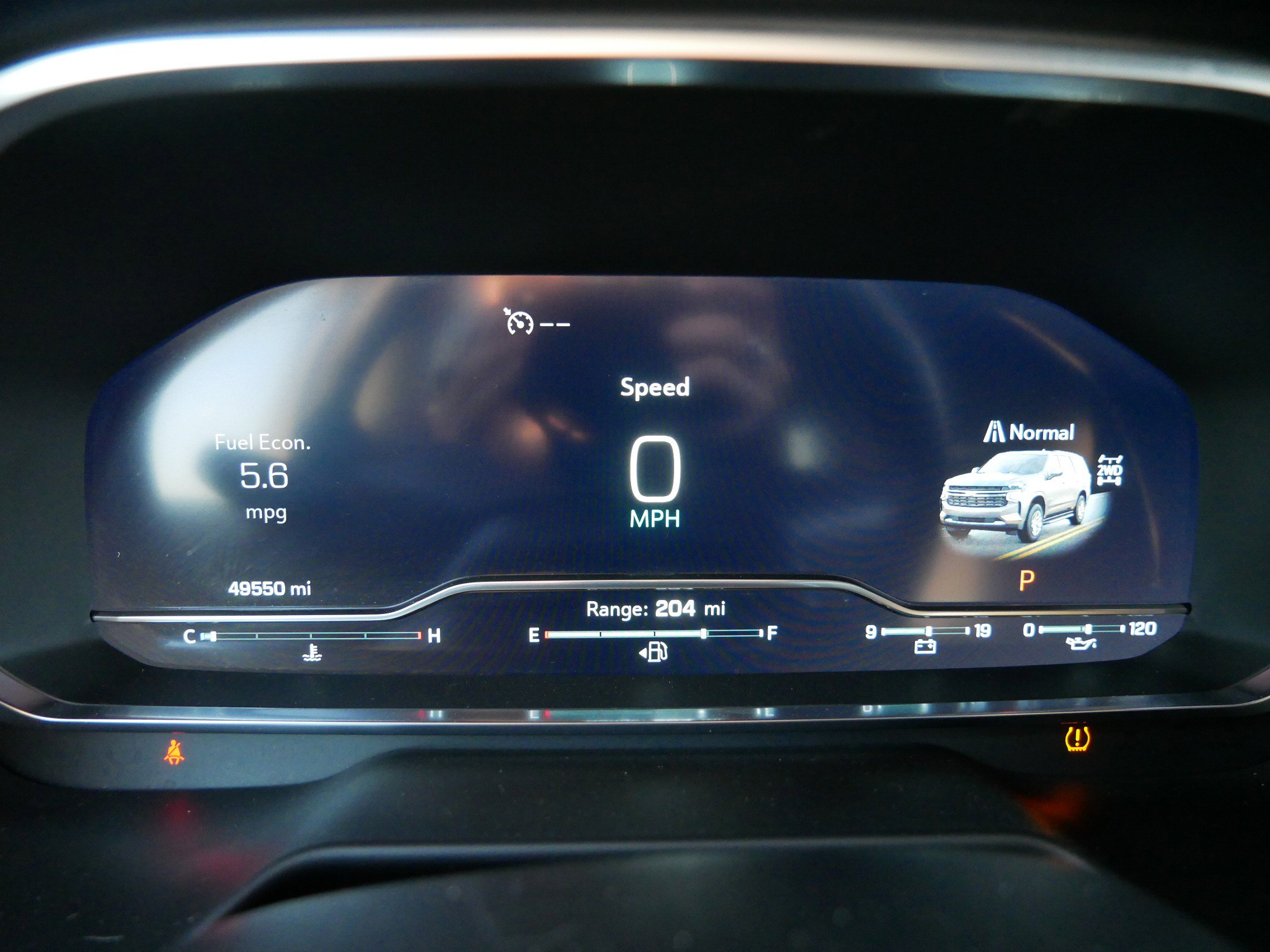 Used 2023 Chevrolet Suburban Premier image 5