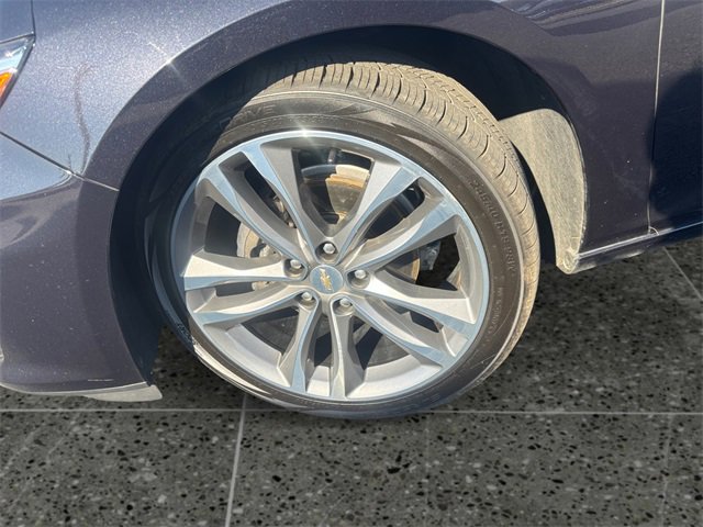 Used 2023 Chevrolet Malibu LT image 14