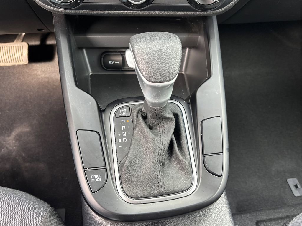 Used 2023 Kia Soul LX image 27