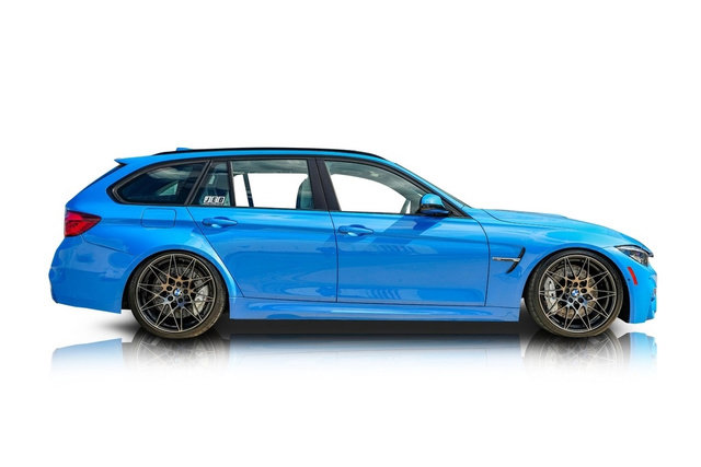 Used 2014 BMW 328i xDrive Wagon image 2