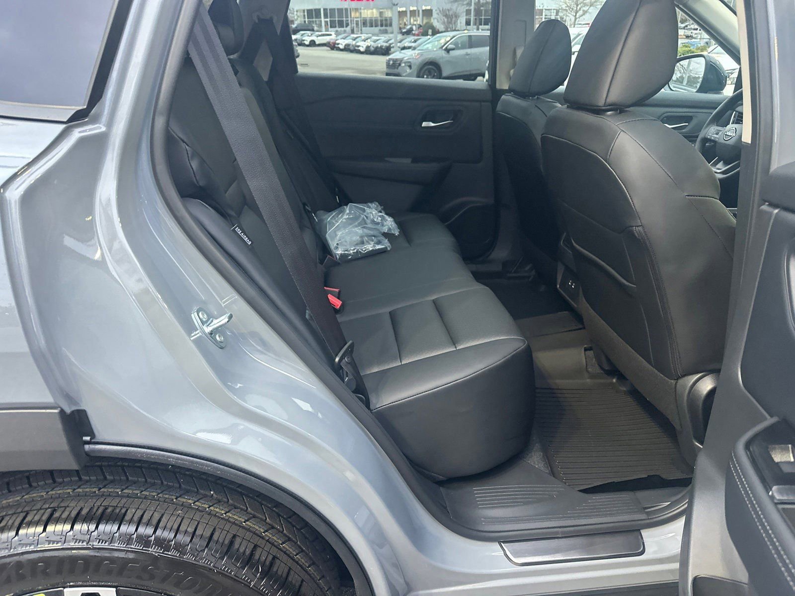 New 2026 Nissan Rogue SV FWD image 15
