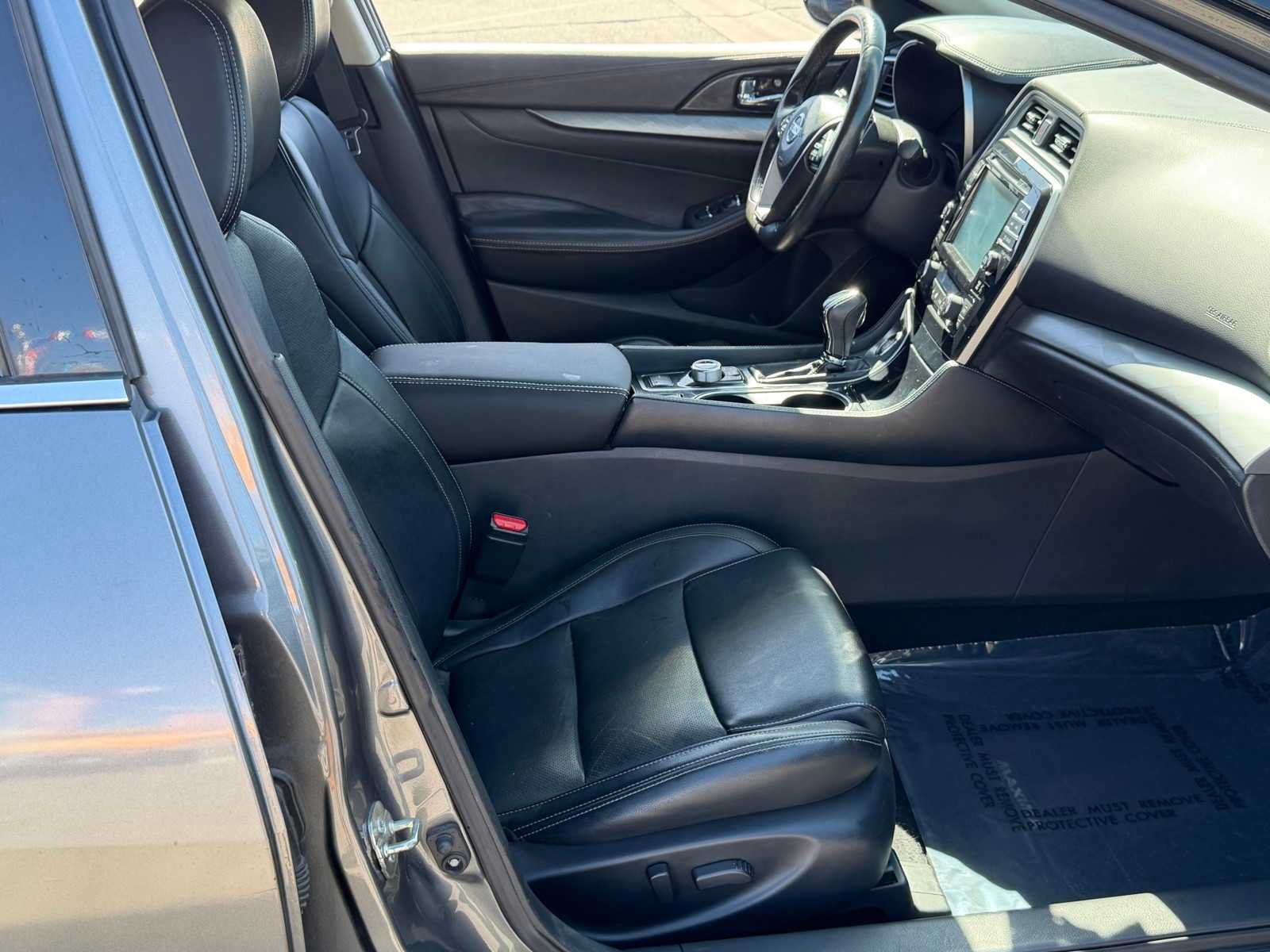 Used 2017 Nissan Maxima 3.5 SV FWD image 31