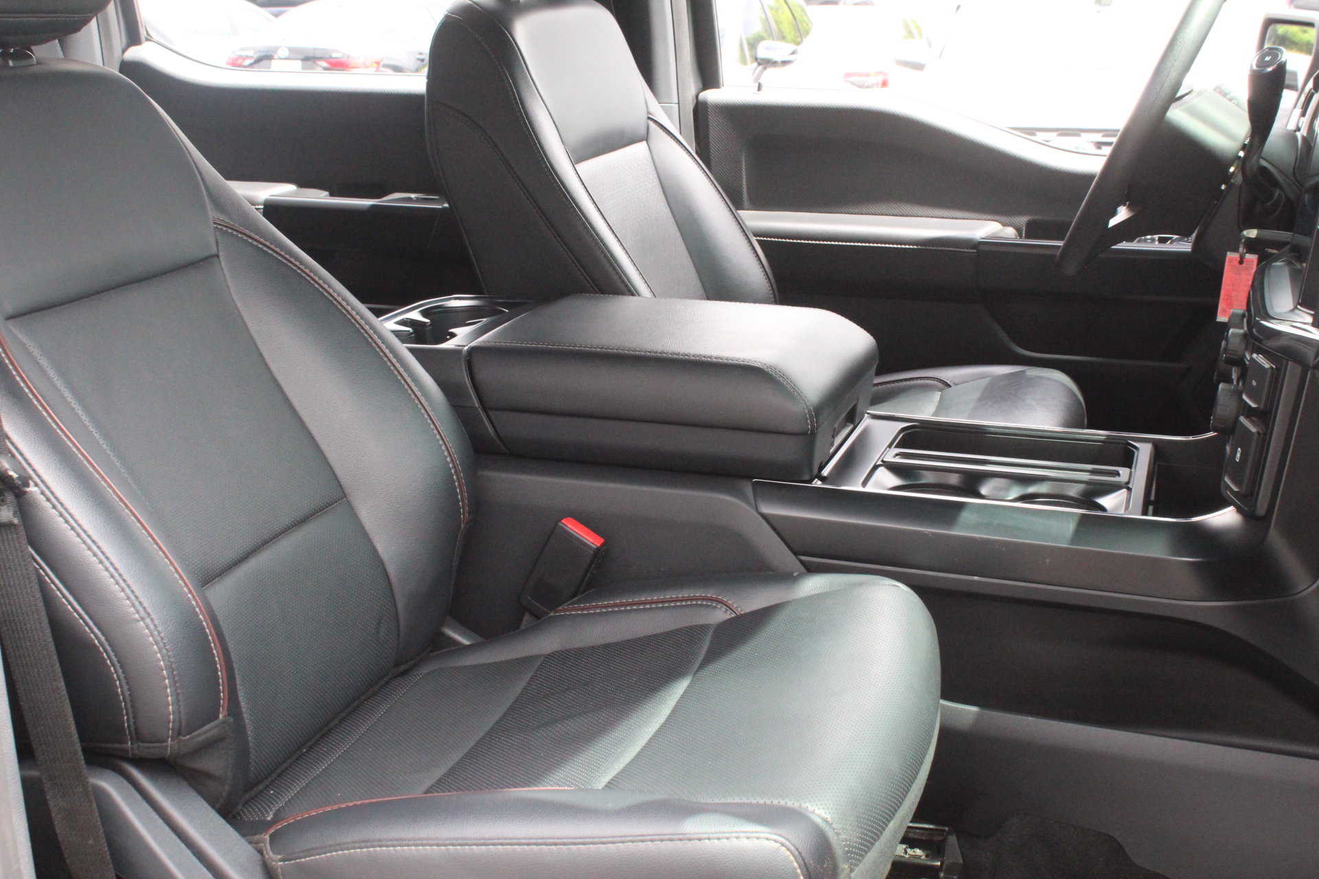 Used 2025 Ford F150 STX w/ Equipment Group 200A AWD/4WD image 29