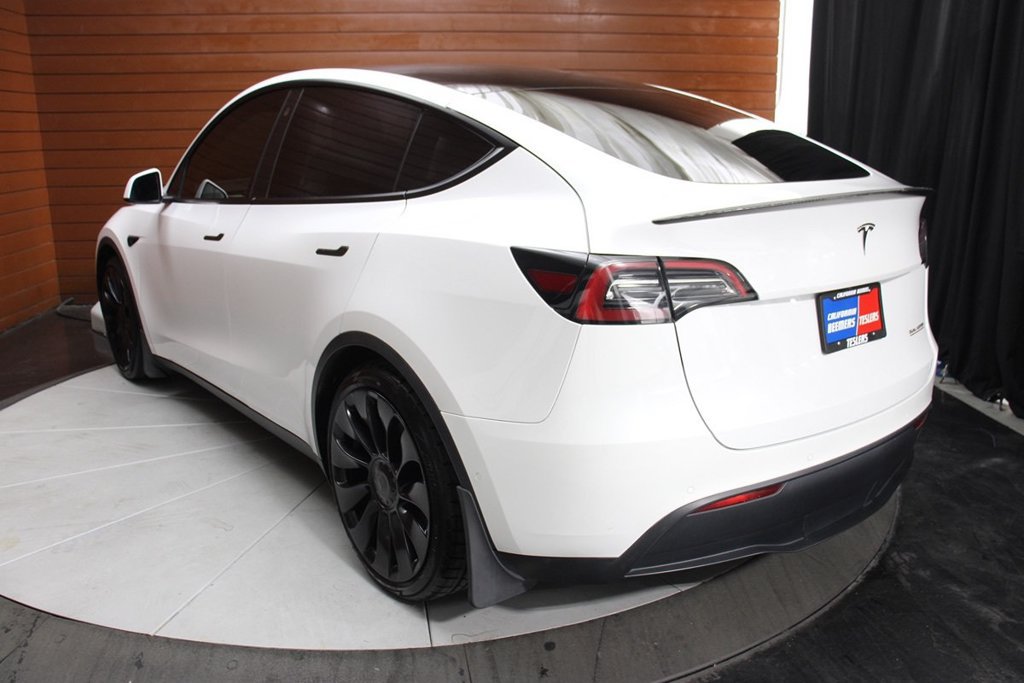 Used 2022 Tesla Model Y Performance AWD/4WD image 6