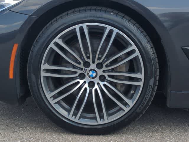 Used 2018 BMW 540i RWD image 14