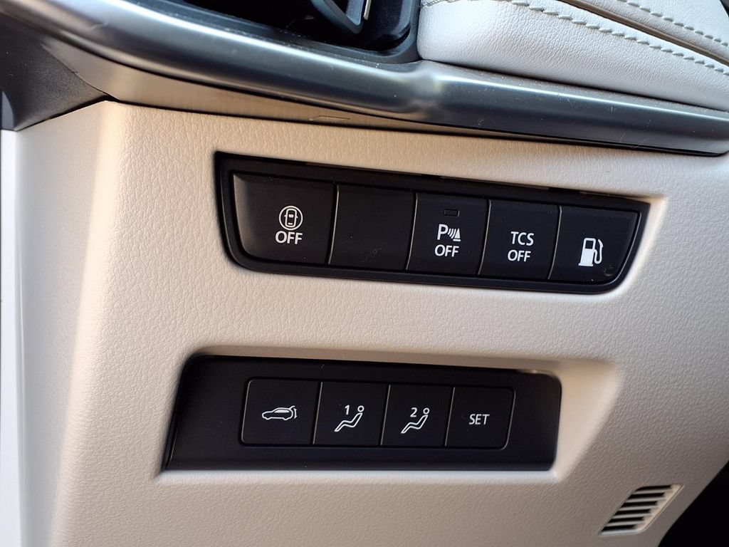 Used 2024 MAZDA CX-90 Plug-In Hybrid w/ Premium Plus AWD/4WD image 24