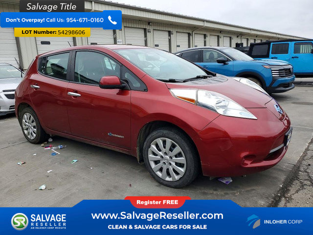 Used 2015 Nissan Leaf S FWD image 5
