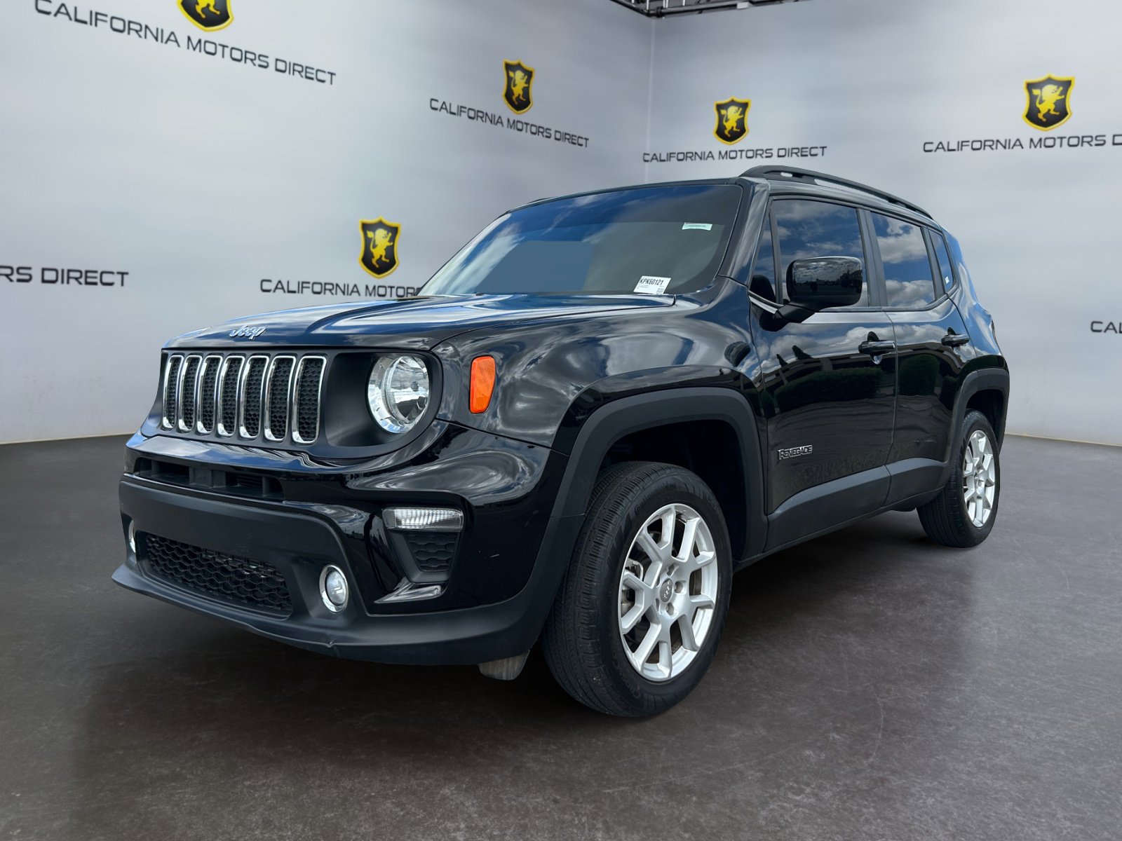 Used 2019 Jeep Renegade Latitude w/ Popular Equipment Group AWD/4WD image 8