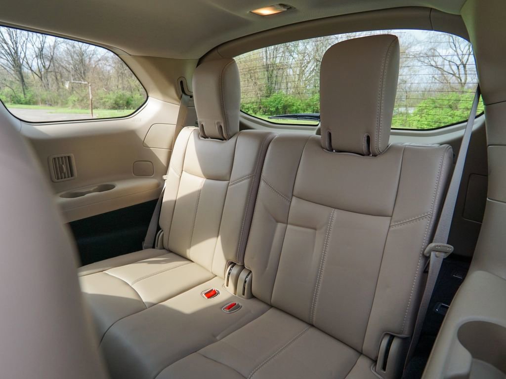 Used 2019 Nissan Pathfinder SL image 37