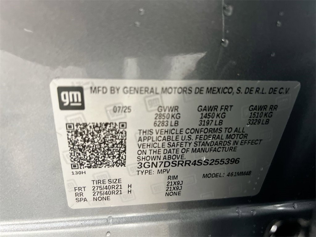 New 2025 Chevrolet Equinox EV RS w/ Active Safety Package 3 image 29