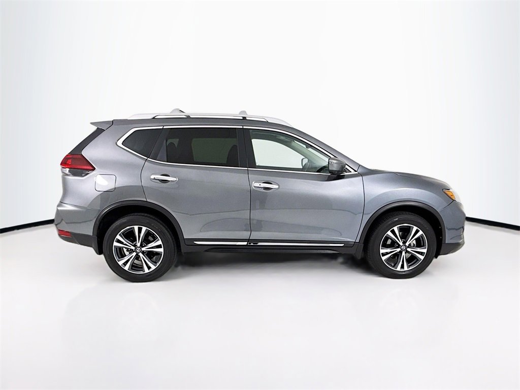 Used 2018 Nissan Rogue SL image 8