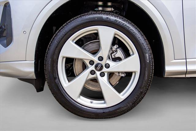 New 2026 Audi Q5 Premium Plus AWD/4WD image 9