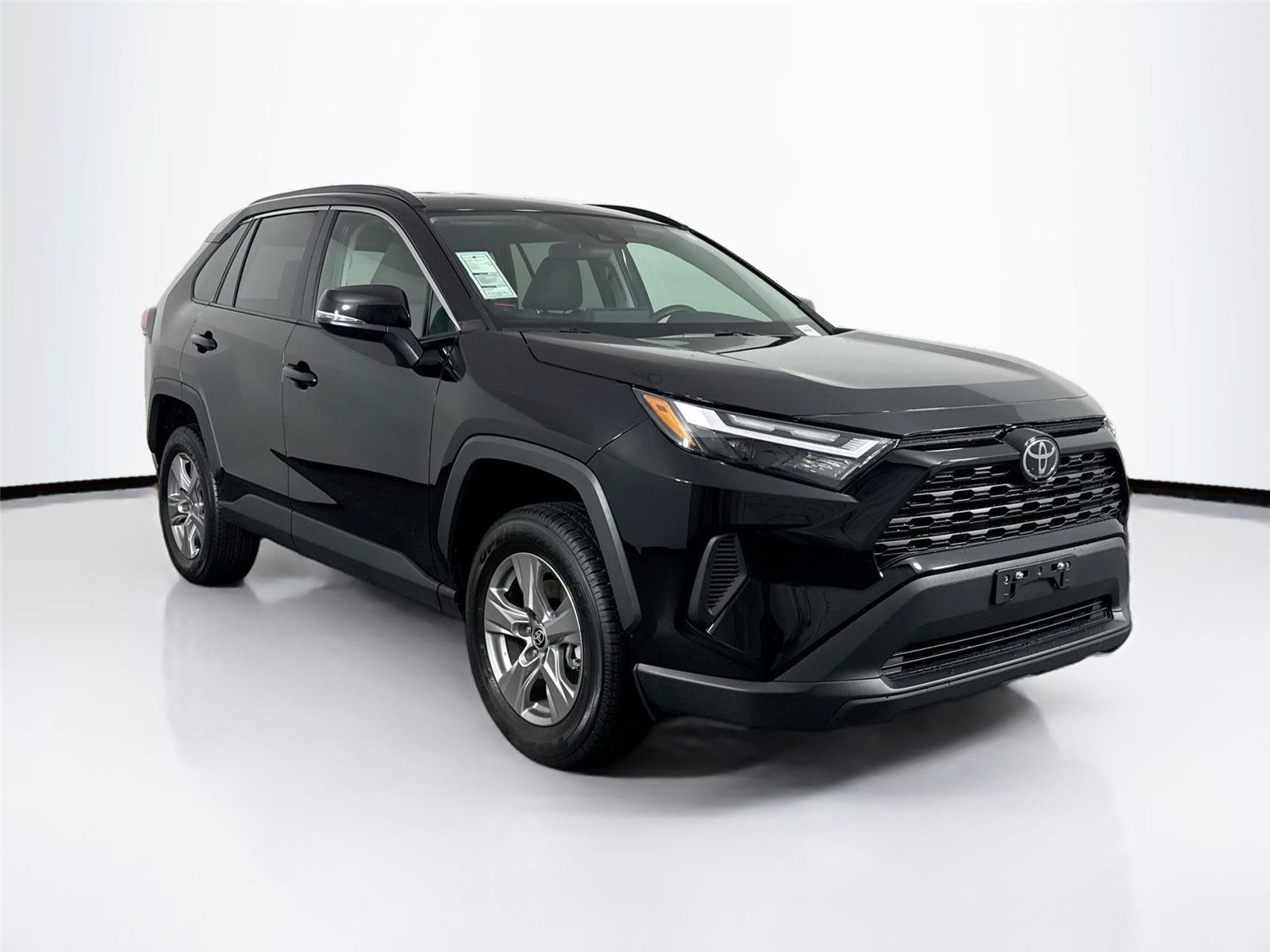 Certified 2025 Toyota RAV4 XLE AWD/4WD image 9
