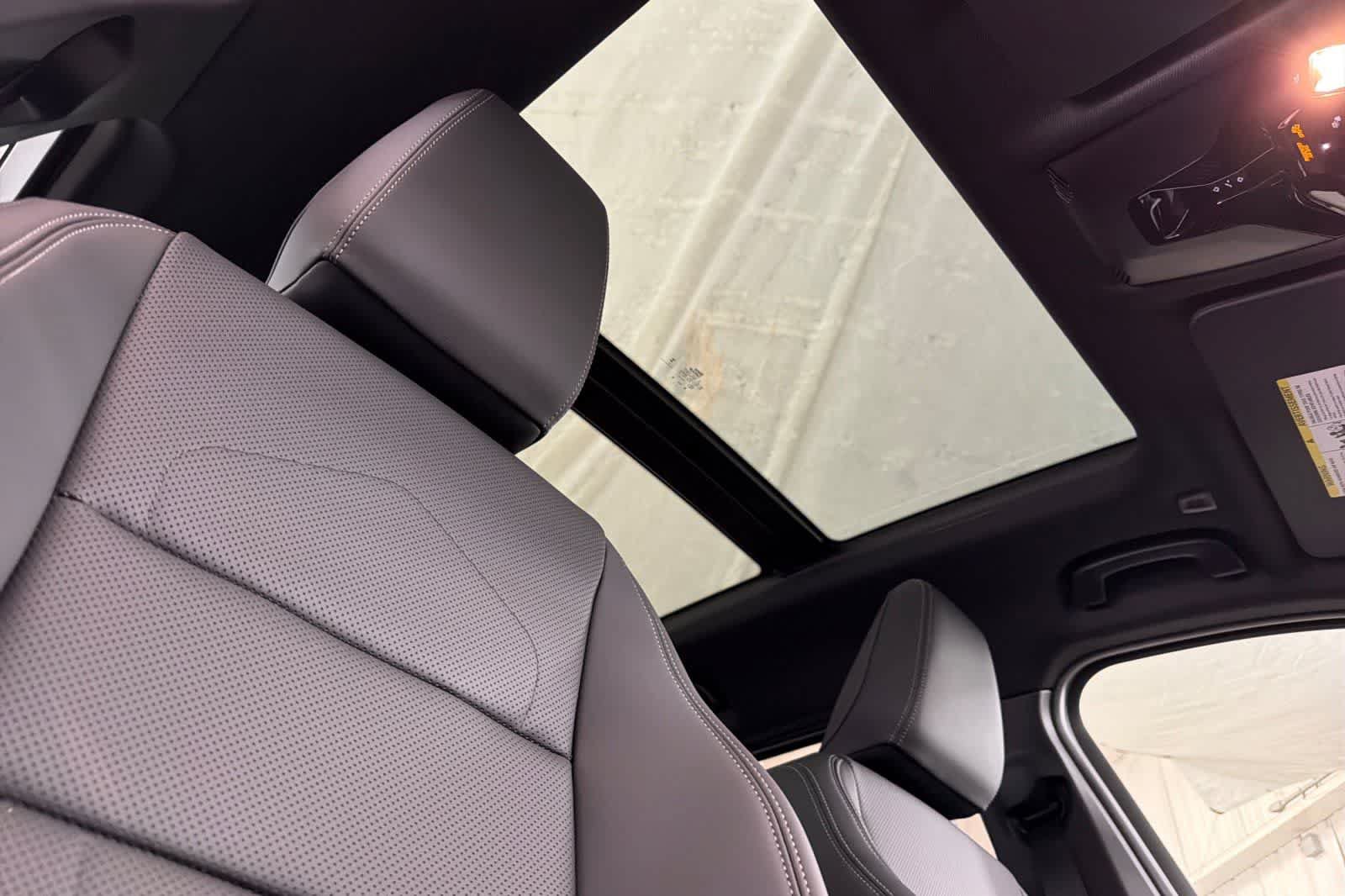 New 2026 BMW X1 xDrive28i AWD/4WD image 17