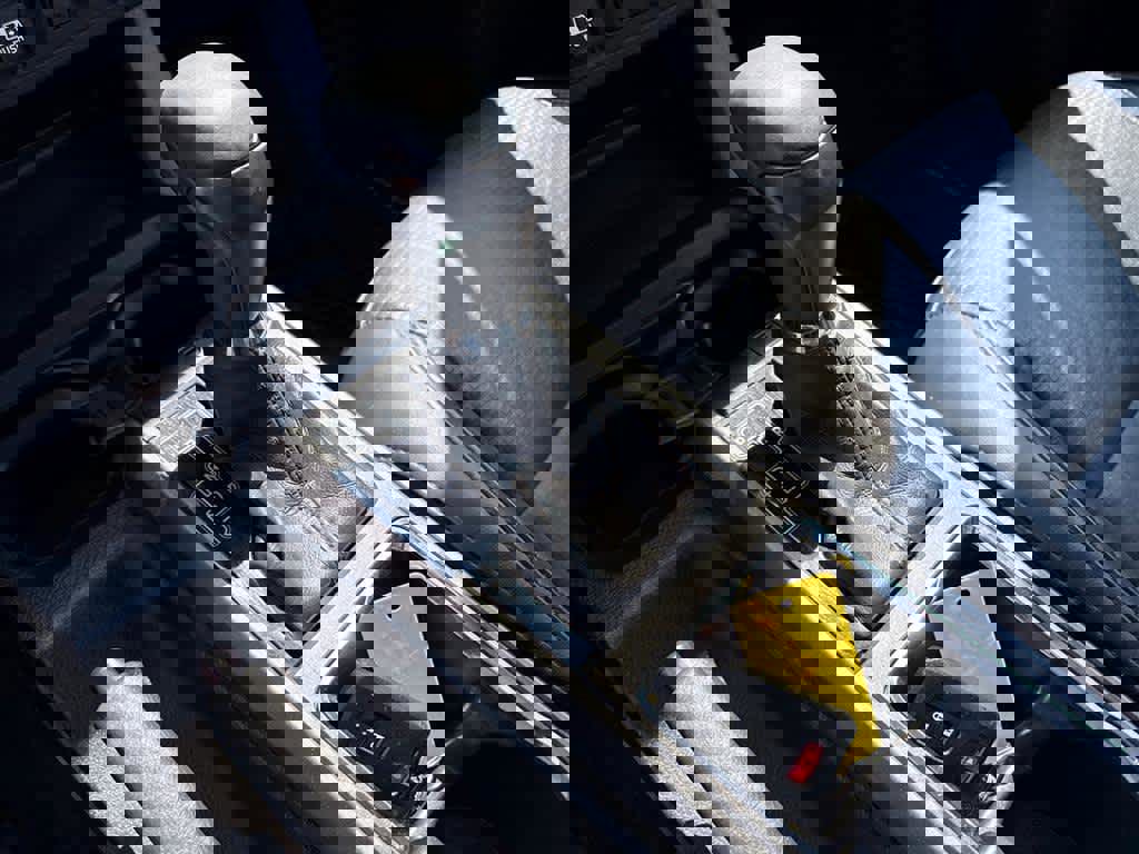 Used 2018 Toyota Tacoma TRD Off-Road image 17