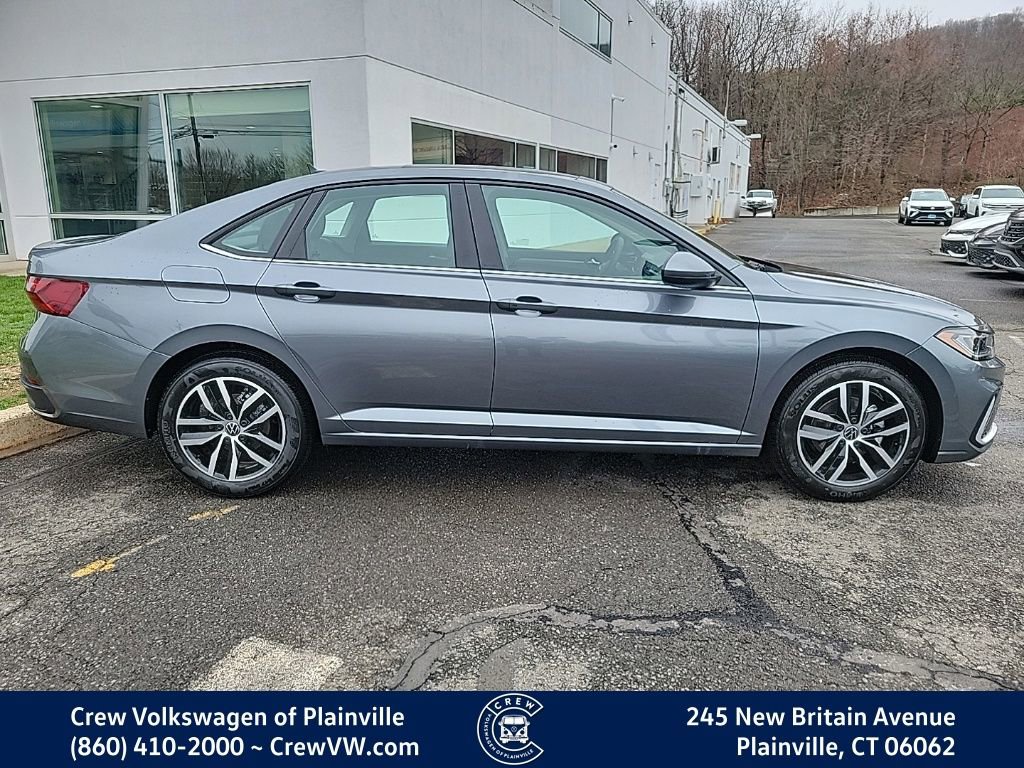 New 2026 Volkswagen Jetta SE image 33
