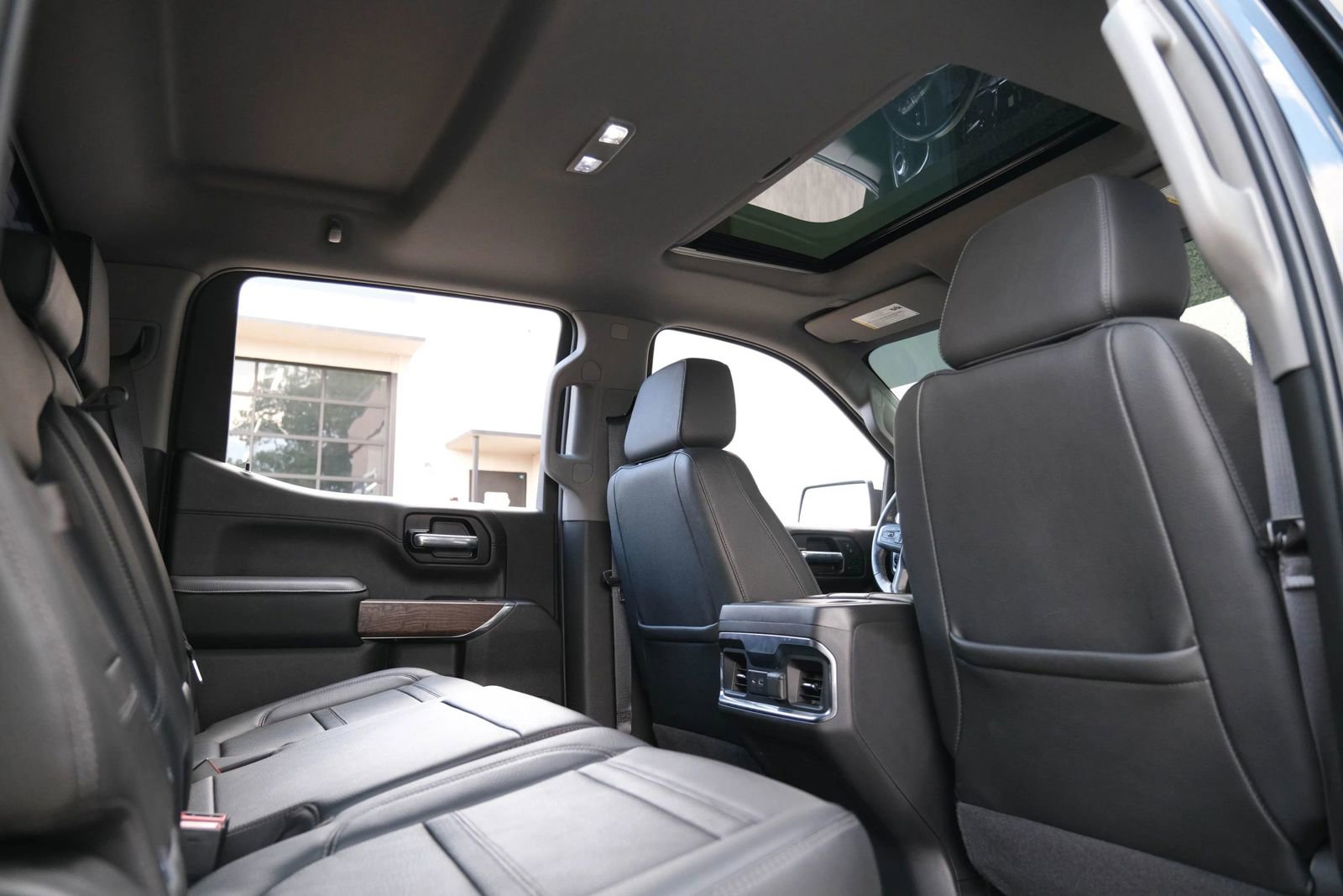 Used 2021 GMC Sierra 1500 Denali w/ Driver Alert Package II AWD/4WD image 28