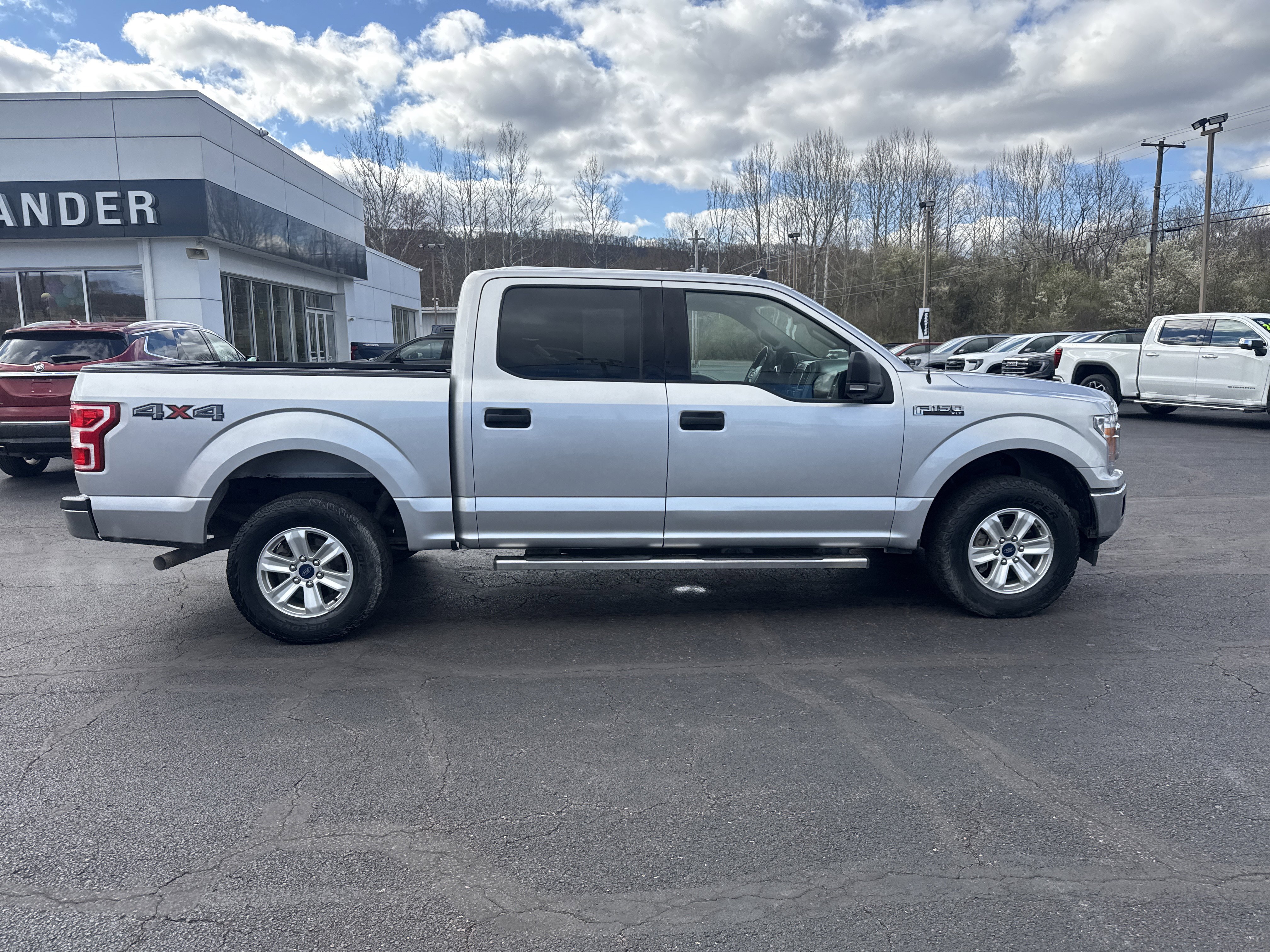 Used 2019 Ford F150 XLT w/ Equipment Group 301A Mid image 2