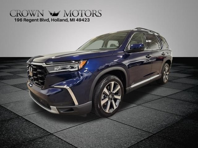 Used 2024 Honda Pilot Touring image 7