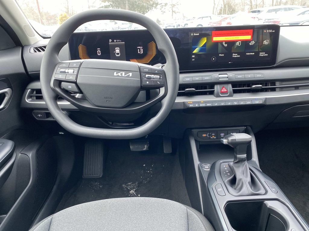 New 2025 Kia K4 LXS image 6