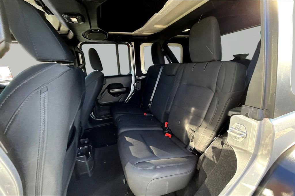 Used 2018 Jeep Wrangler Unlimited Sport S image 19