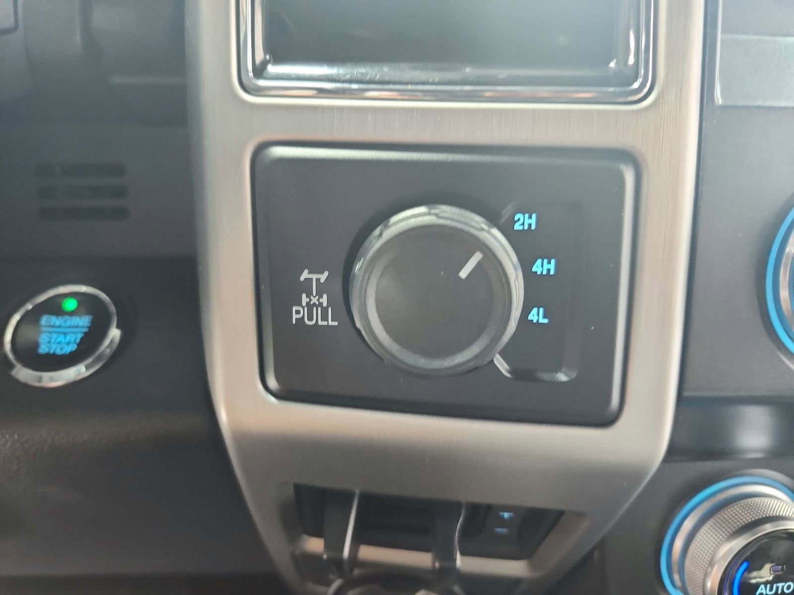 Used 2021 Ford F250 Platinum AWD/4WD image 26