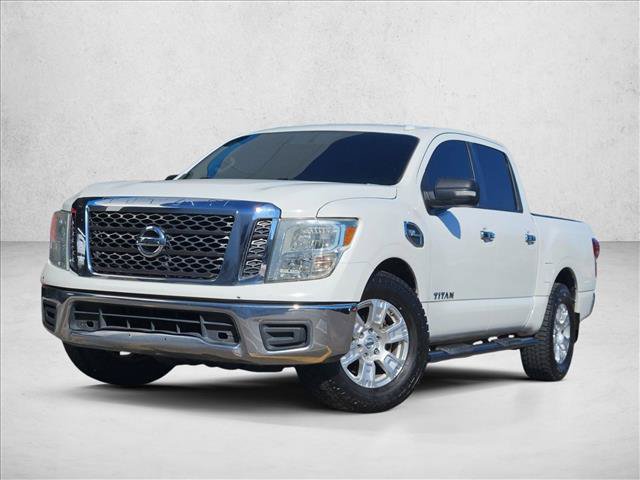 Used 2017 Nissan Titan SV RWD image 4