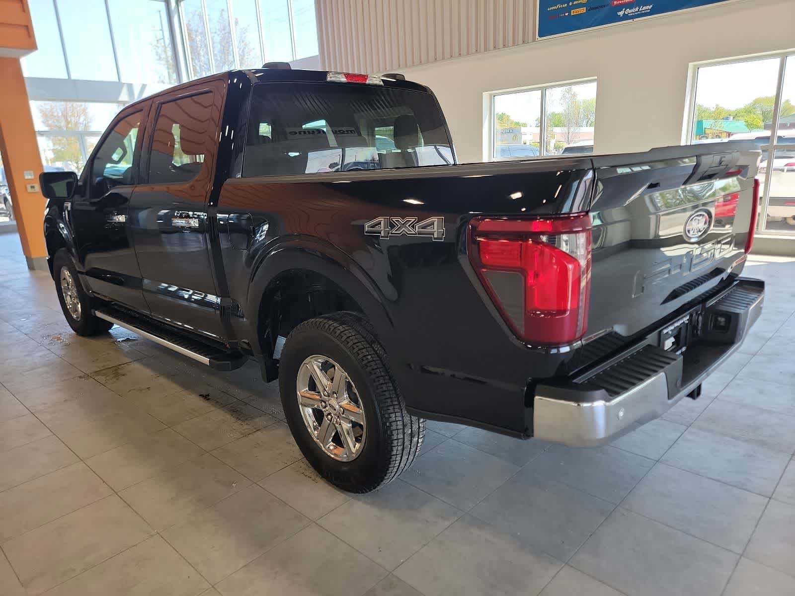 Used 2025 Ford F150 XLT w/ Equipment Group 301A Standard AWD/4WD image 11