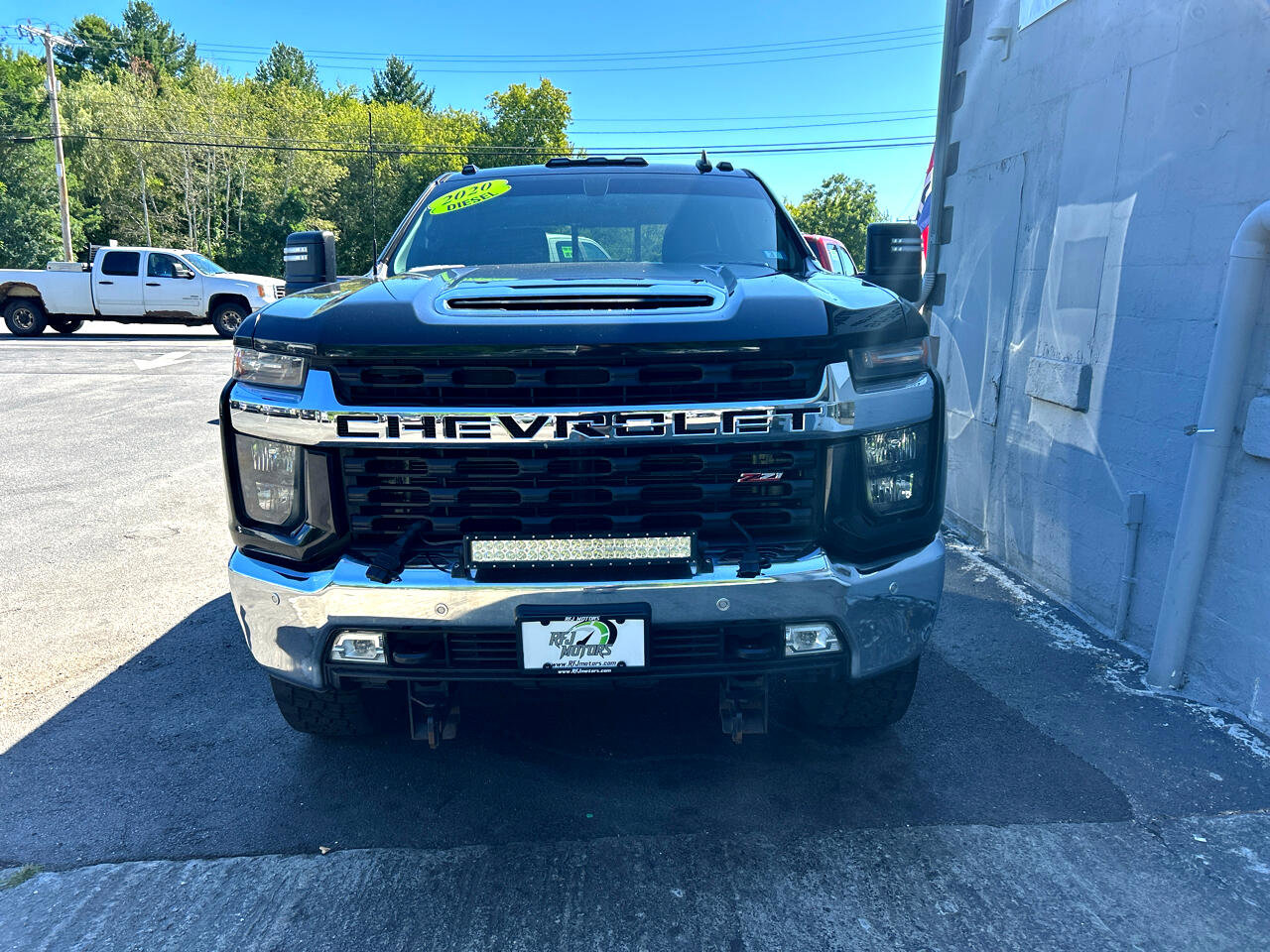 Used 2020 Chevrolet Silverado 2500 LT w/ All Star Edition image 3