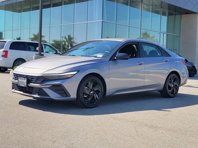 Certified 2026 Hyundai Elantra Sport w/ Cargo Package FWD image 2