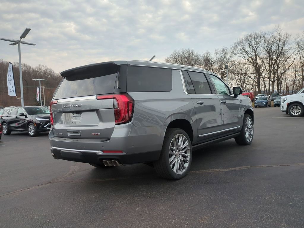 New 2026 GMC Yukon XL Denali w/ Denali Reserve Package AWD/4WD image 5