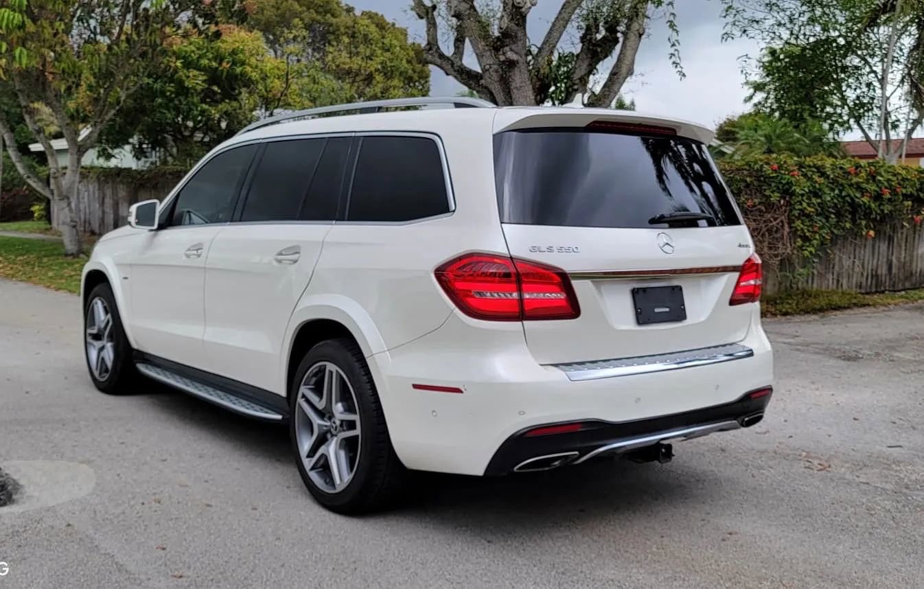 Used 2018 Mercedes-Benz GLS 550 4MATIC w/ Grand Edition Package image 15