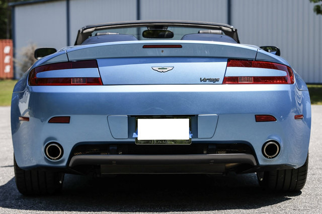 Used 2007 Aston Martin V8 Vantage Roadster RWD image 7