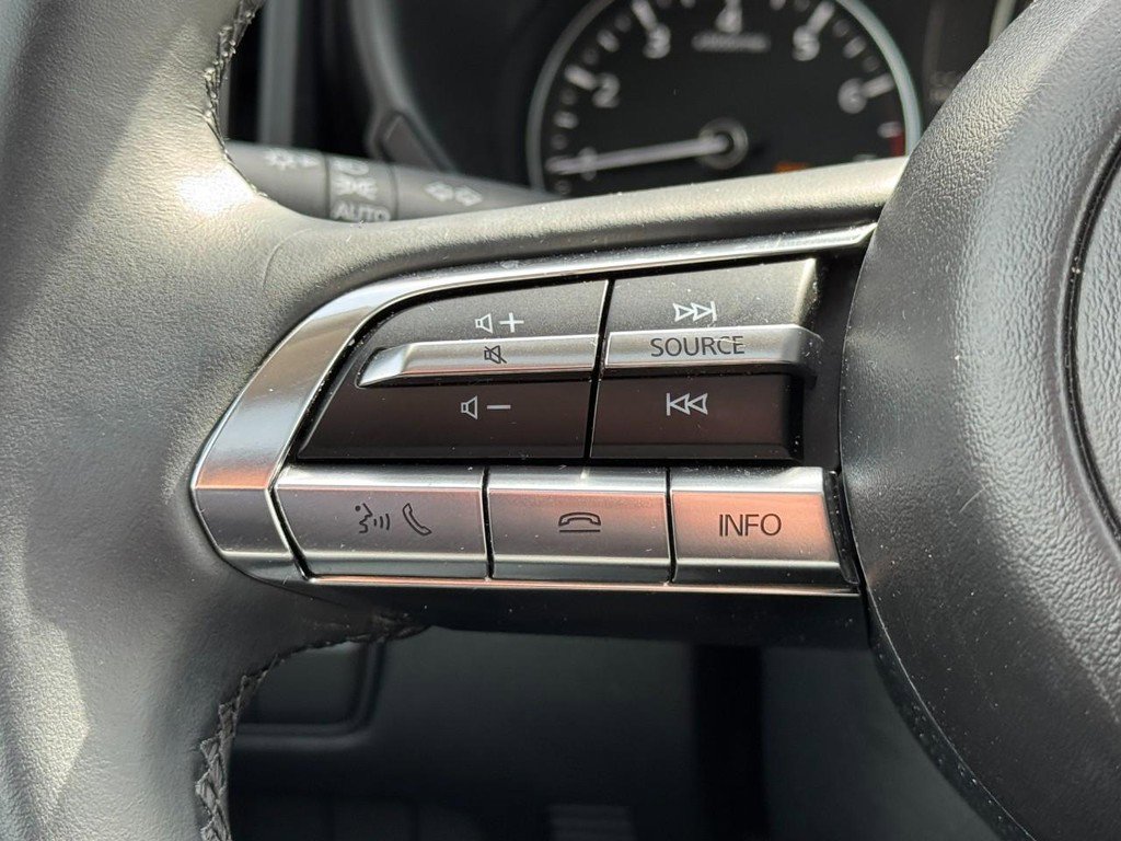 Used 2025 MAZDA CX-50 AWD 2.5 S w/ Premium Package image 15