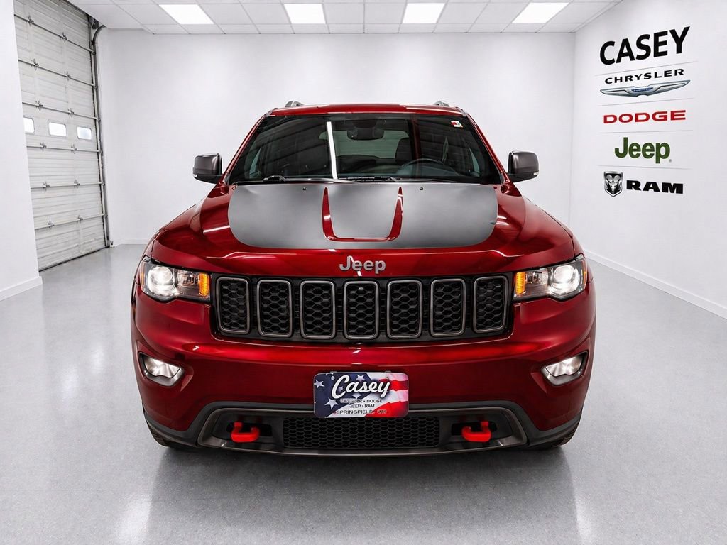 Used 2019 Jeep Grand Cherokee Trailhawk AWD/4WD image 2