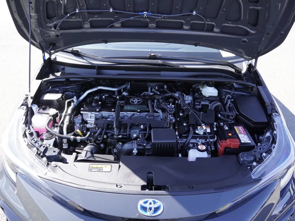 Used 2025 Toyota Corolla SE w/ SE Premium Package FWD image 28