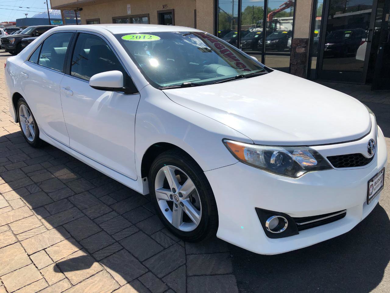 Used 2012 Toyota Camry SE FWD image 8