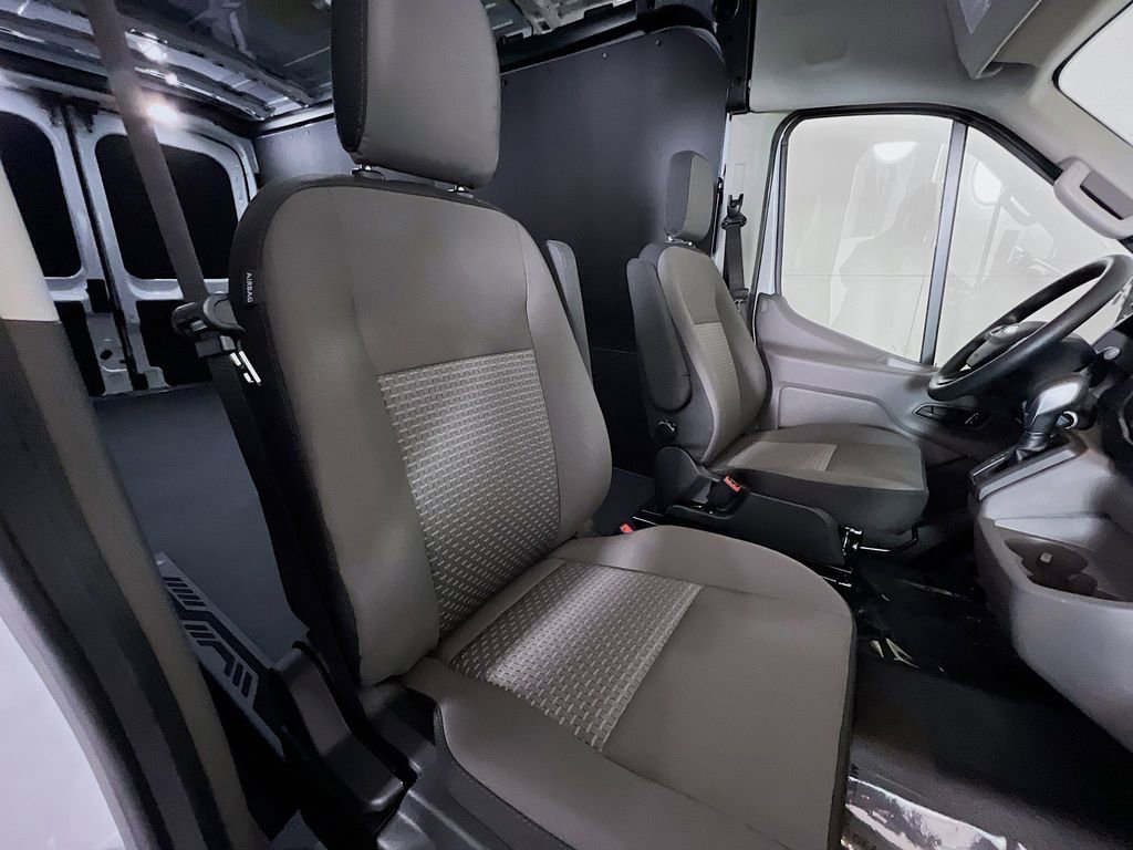 New 2026 Ford Transit 250 148 Medium Roof Extended AWD w/ Load Area Protection Package image 15