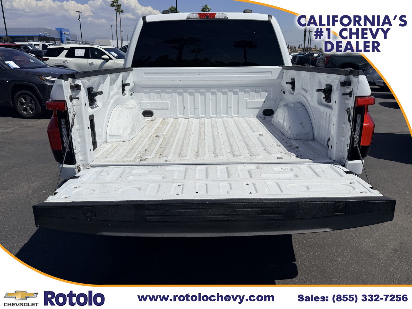 Used 2023 Ford F150 Lightning XLT AWD/4WD image 12
