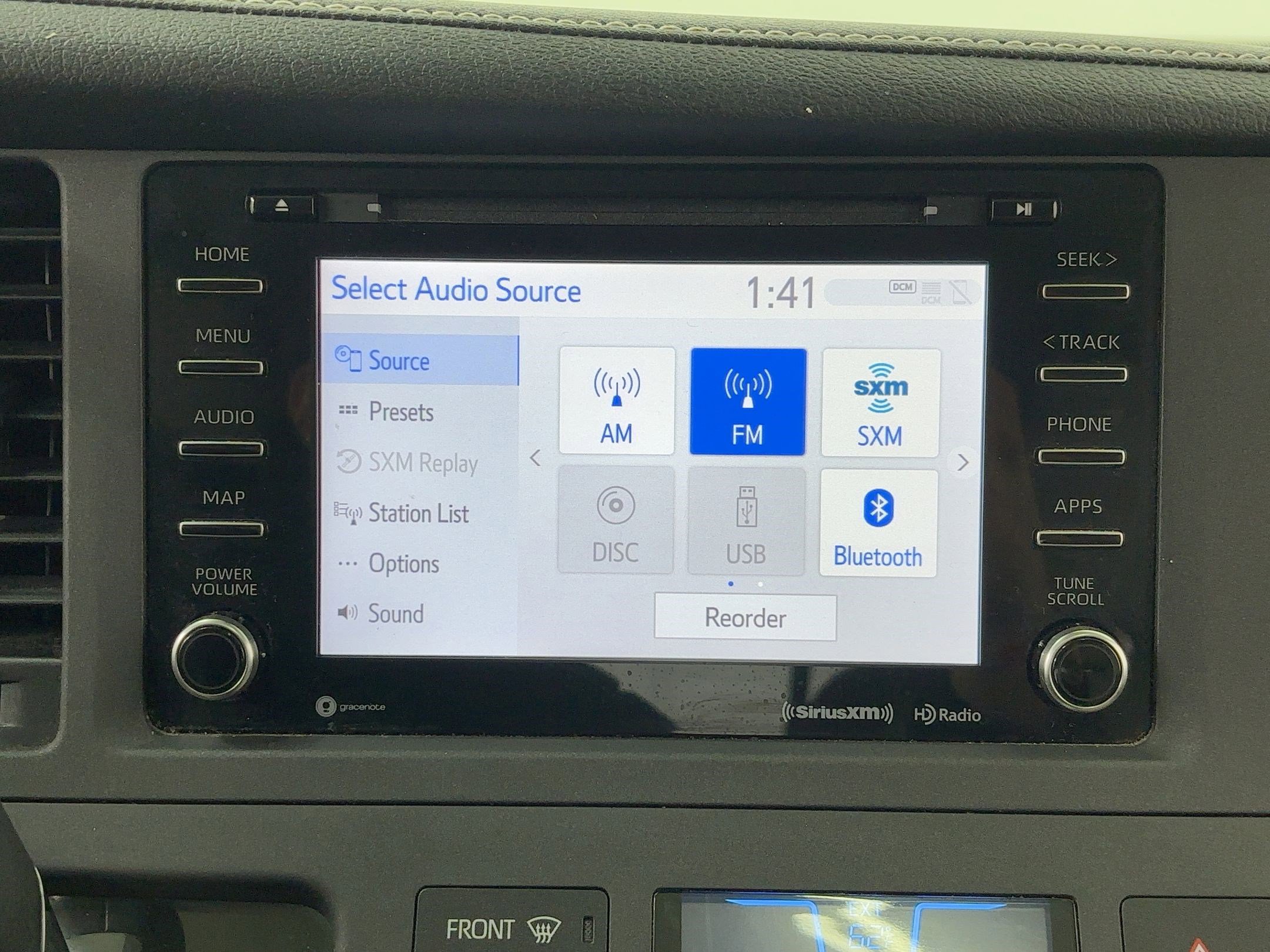 Used 2019 Toyota Sienna XLE image 20