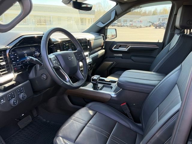 Used 2024 Chevrolet Silverado 1500 High Country w/ Midnight Edition image 33