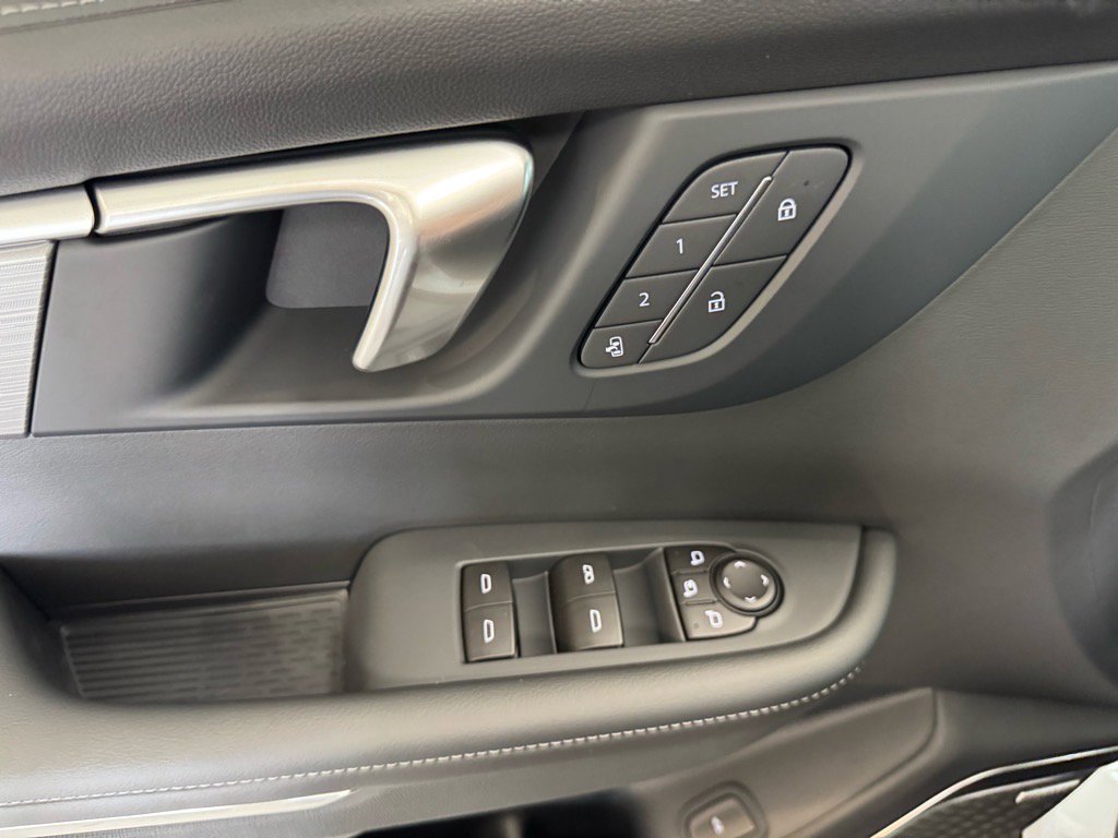 New 2026 Buick Enclave Preferred w/ Power Package image 16