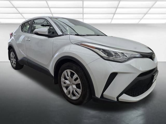 Used 2022 Toyota C-HR XLE image 7