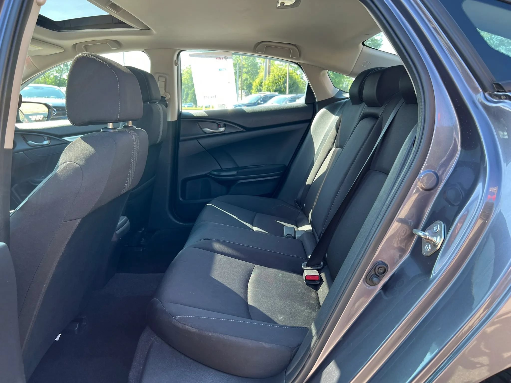 Used 2016 Honda Civic EX image 28