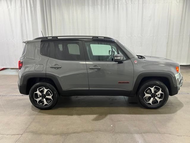 Used 2021 Jeep Renegade Trailhawk w/ Sun & Sound Group AWD/4WD image 2
