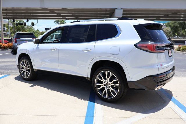New 2026 GMC Acadia Denali Ultimate AWD/4WD image 5