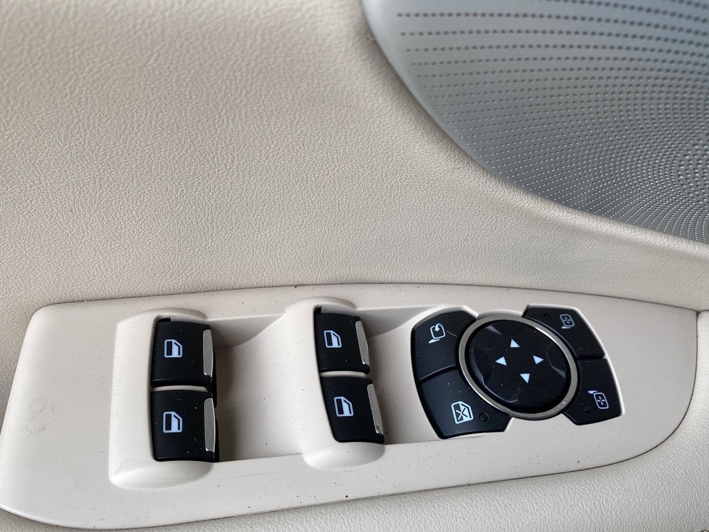 Used 2019 Lincoln MKZ Reserve w/ Luxury Package image 23